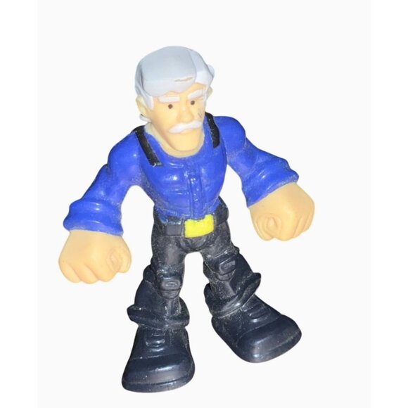 Hasbro Playskool Transformers Rescue bots Chief Charlie Burns PVC Figure - Picture 2 of 9